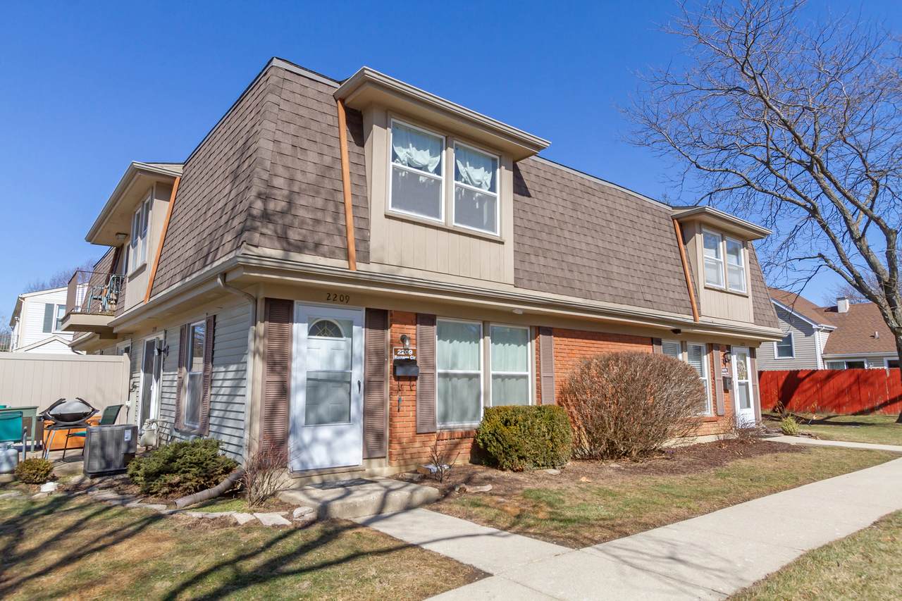 2209 Ramsey Circle - Photo 1