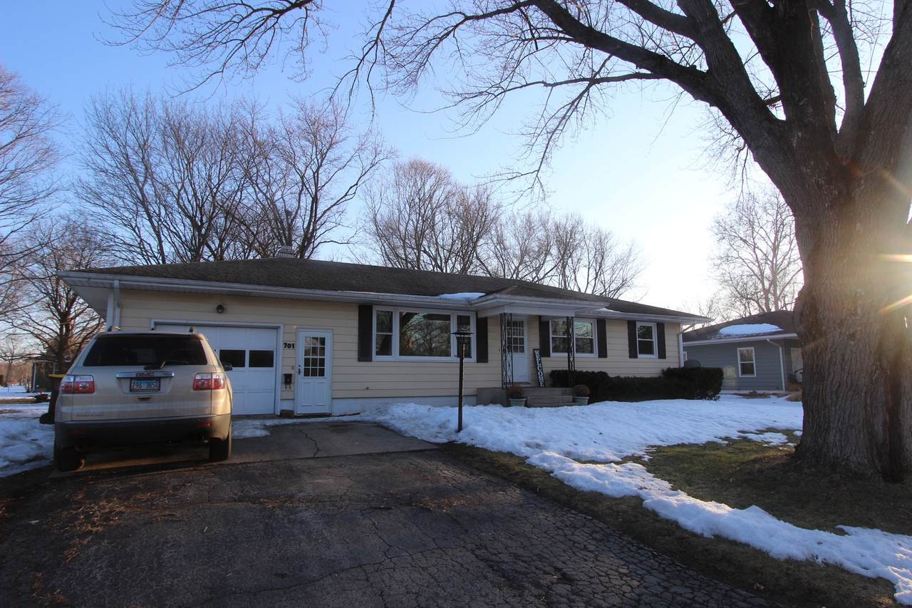 701 Van Buren Street - Photo 1