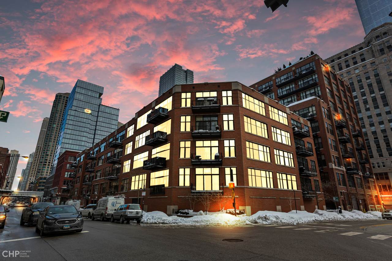 333 Hubbard Street - Photo 1
