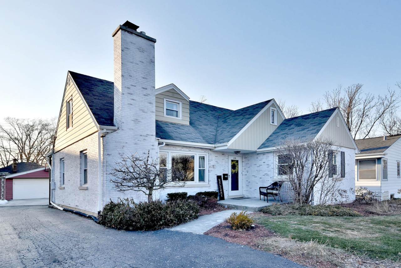 678 Fairfield Avenue - Photo 1