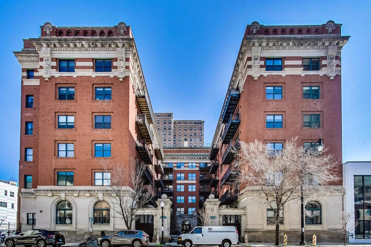 1439 Michigan Avenue - Photo 1