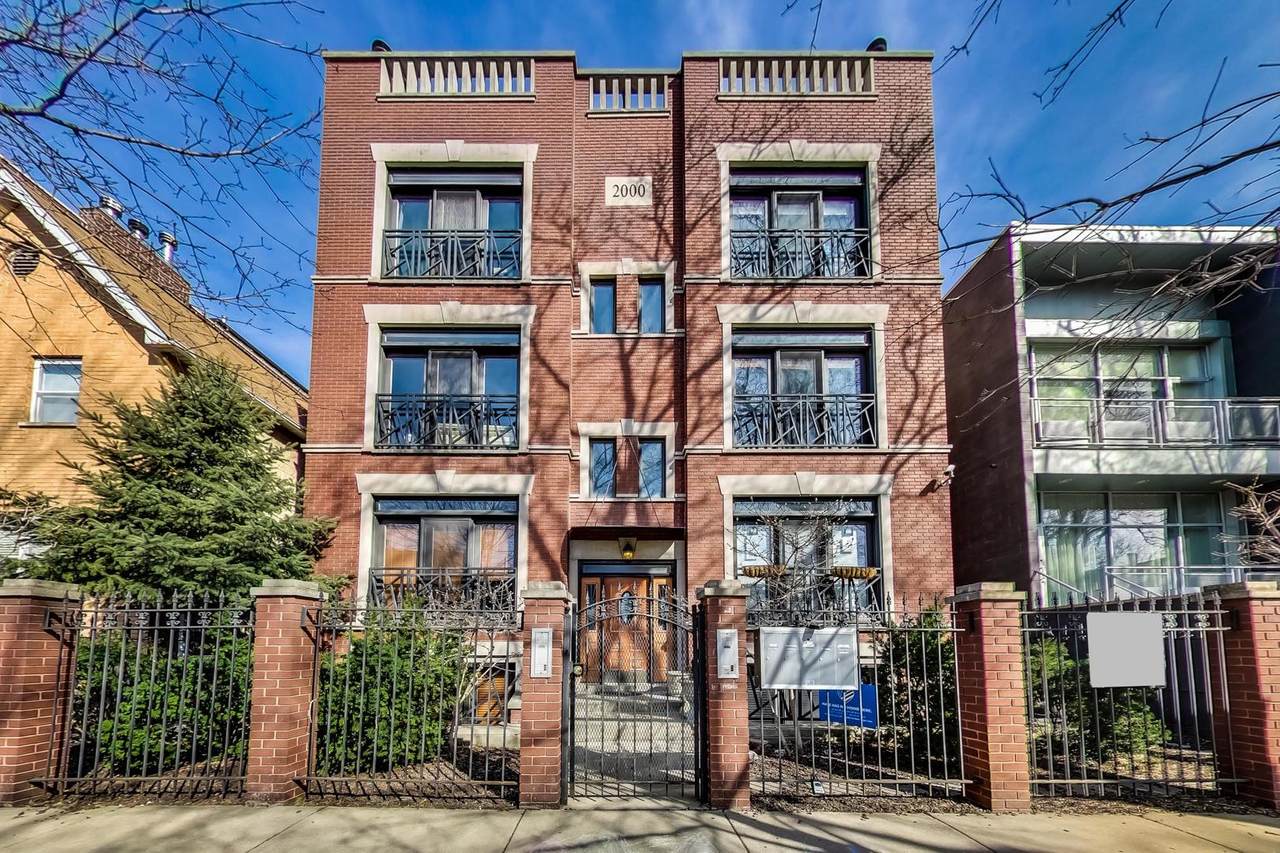 2210 Huron Street - Photo 1