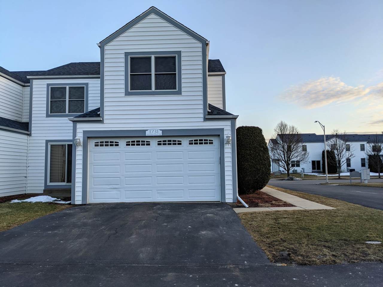 1731 Waters Edge Drive - Photo 1