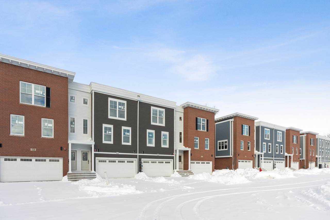 508 Highland Parkway - Photo 1