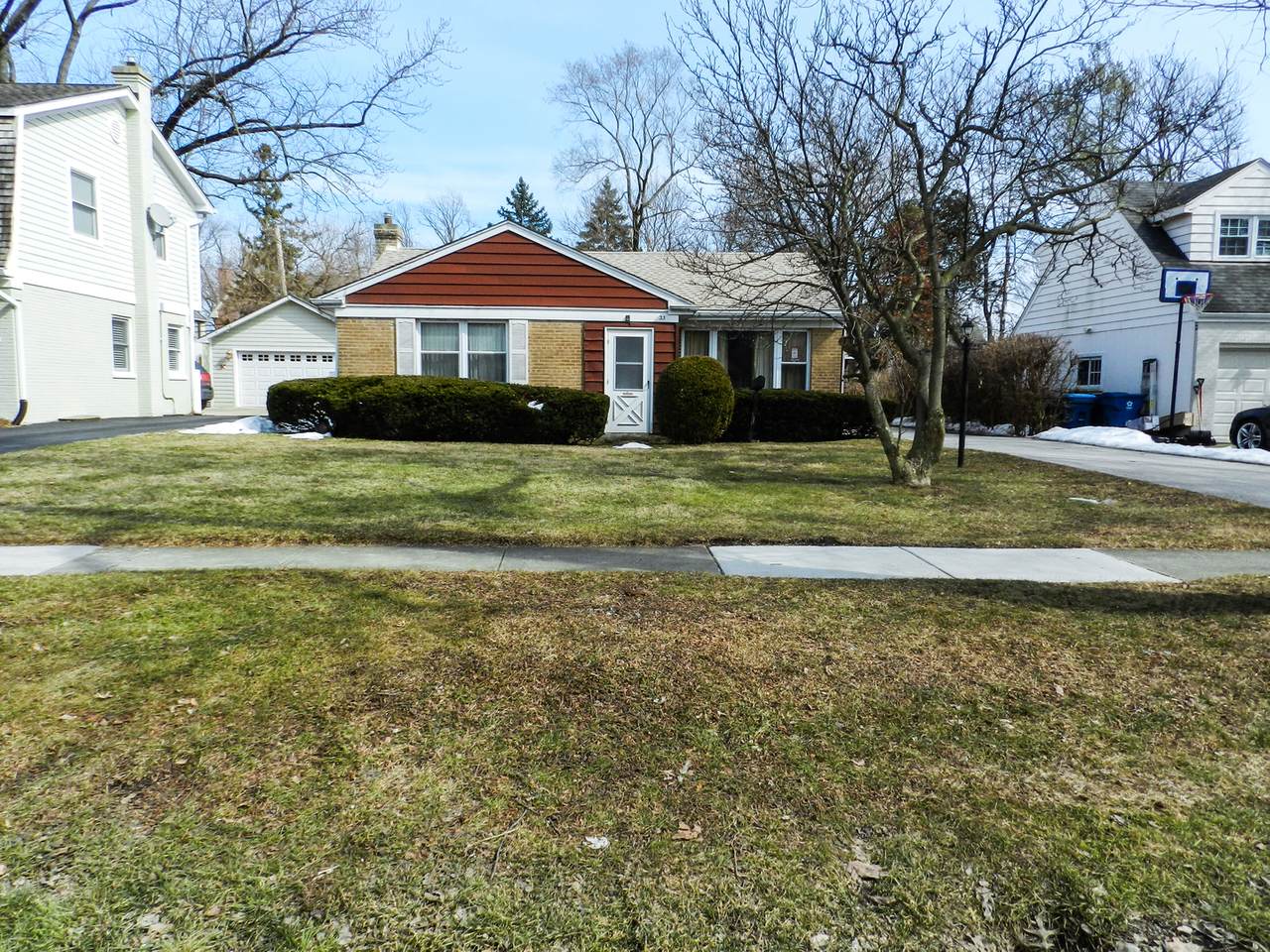 25 Indian Drive - Photo 1