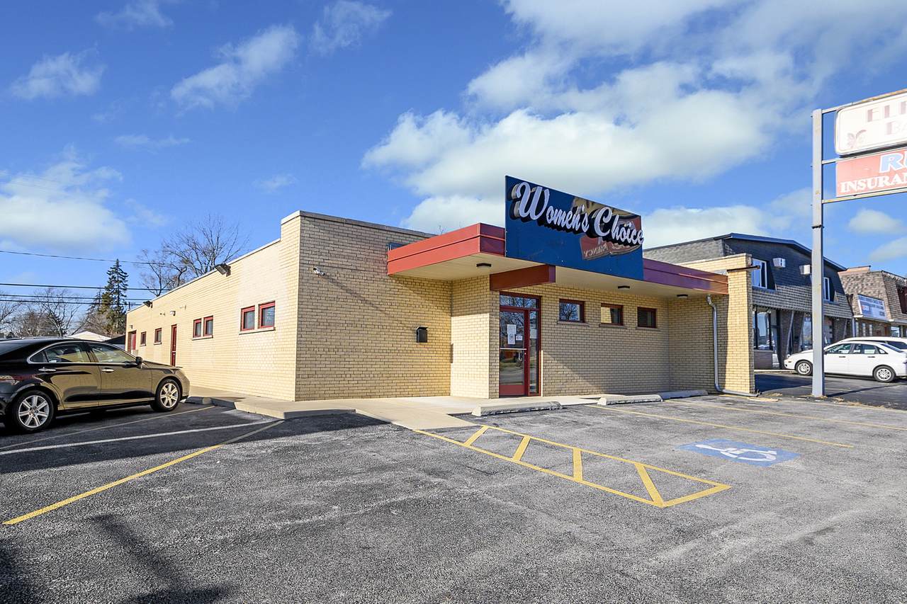 11330 Harlem Avenue - Photo 1