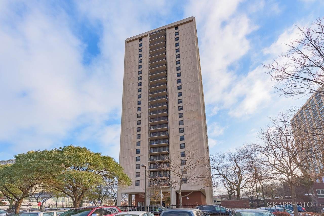 2605 Indiana Avenue - Photo 1