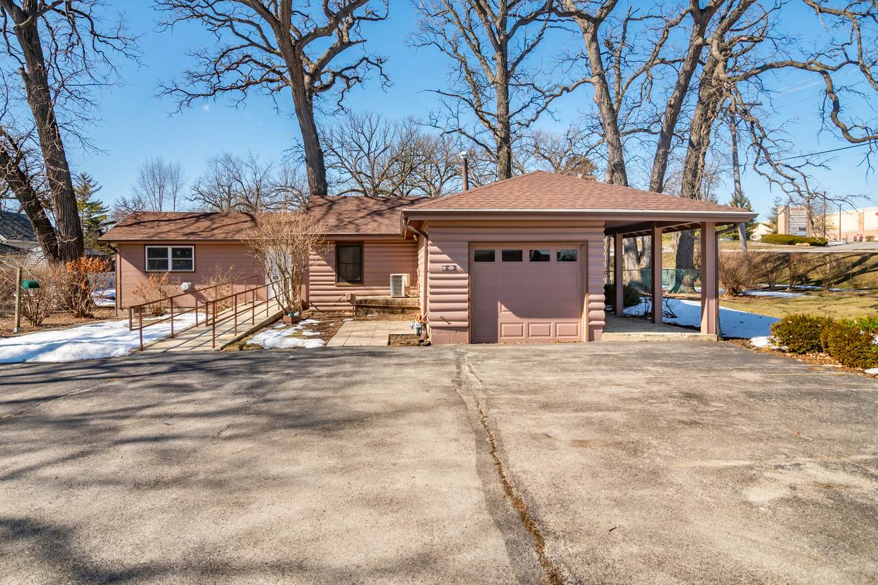 101 Grove Street - Photo 1