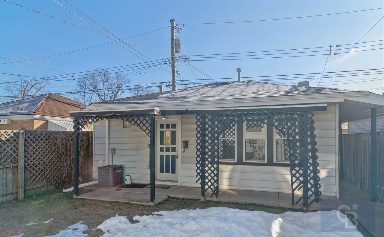 3647 Newland Avenue - Photo 1