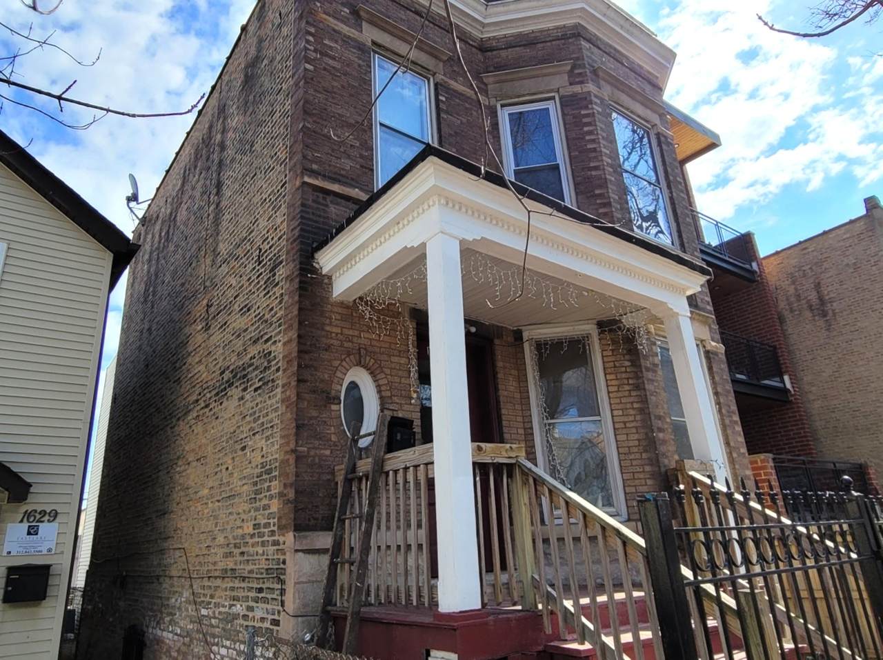 1627 Washtenaw Avenue - Photo 1