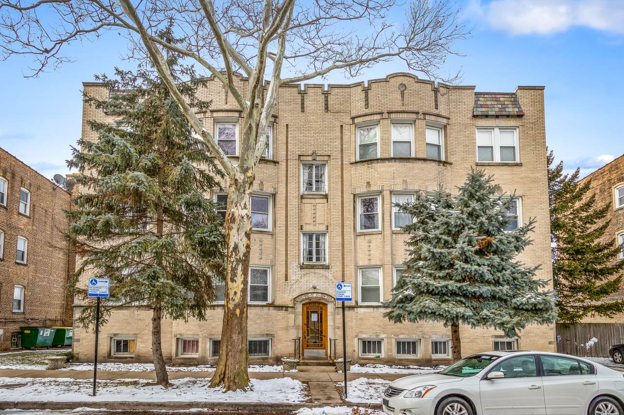 6120 Hamilton Avenue - Photo 1