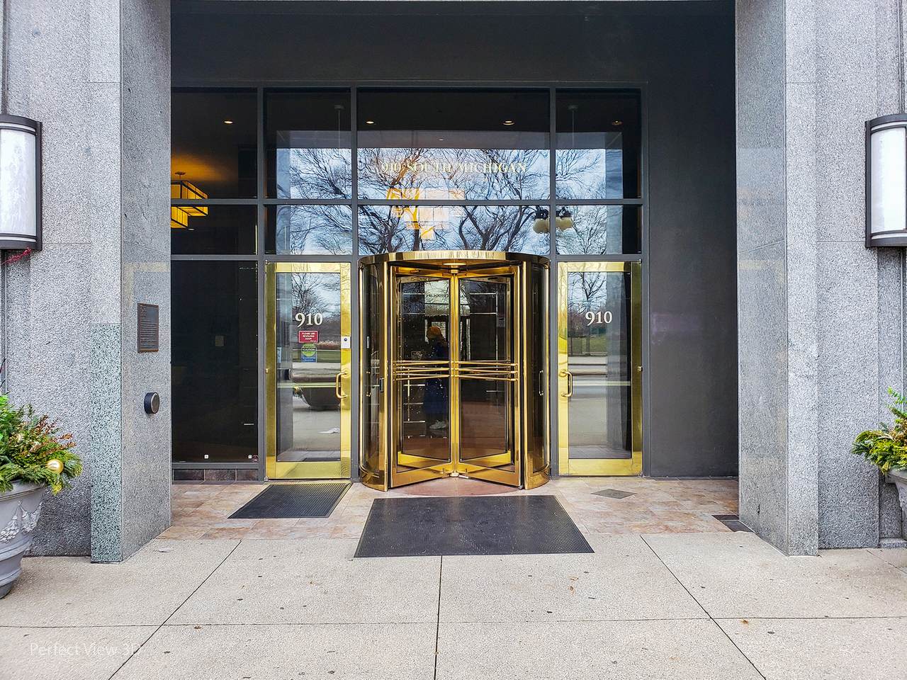 910 Michigan Avenue - Photo 1