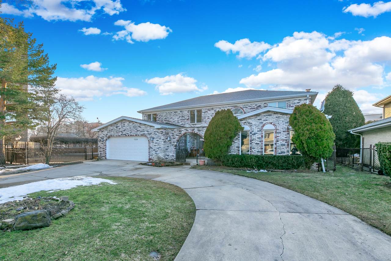 7228 Kenneth Avenue - Photo 1