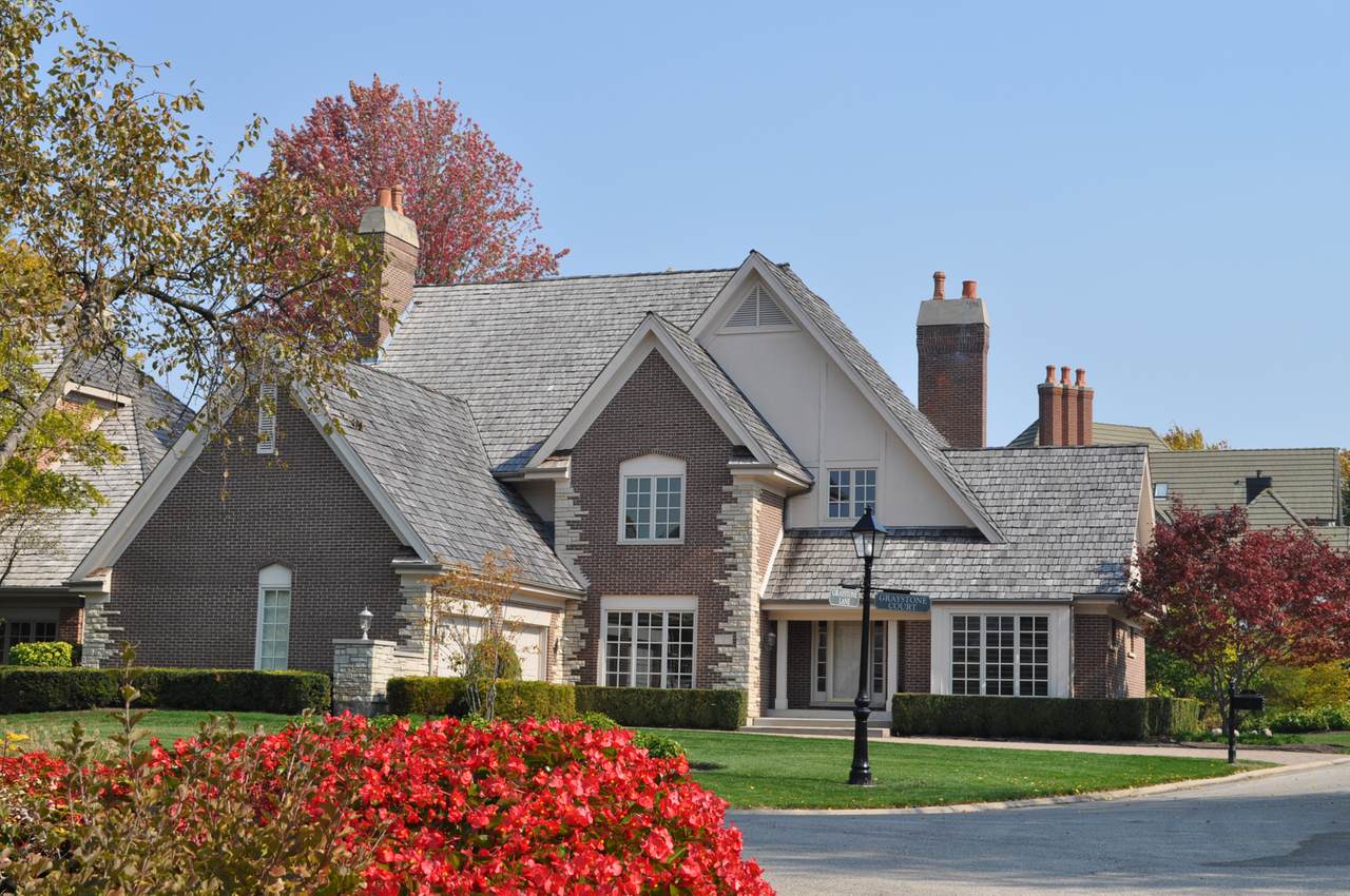2 Graystone Court - Photo 1