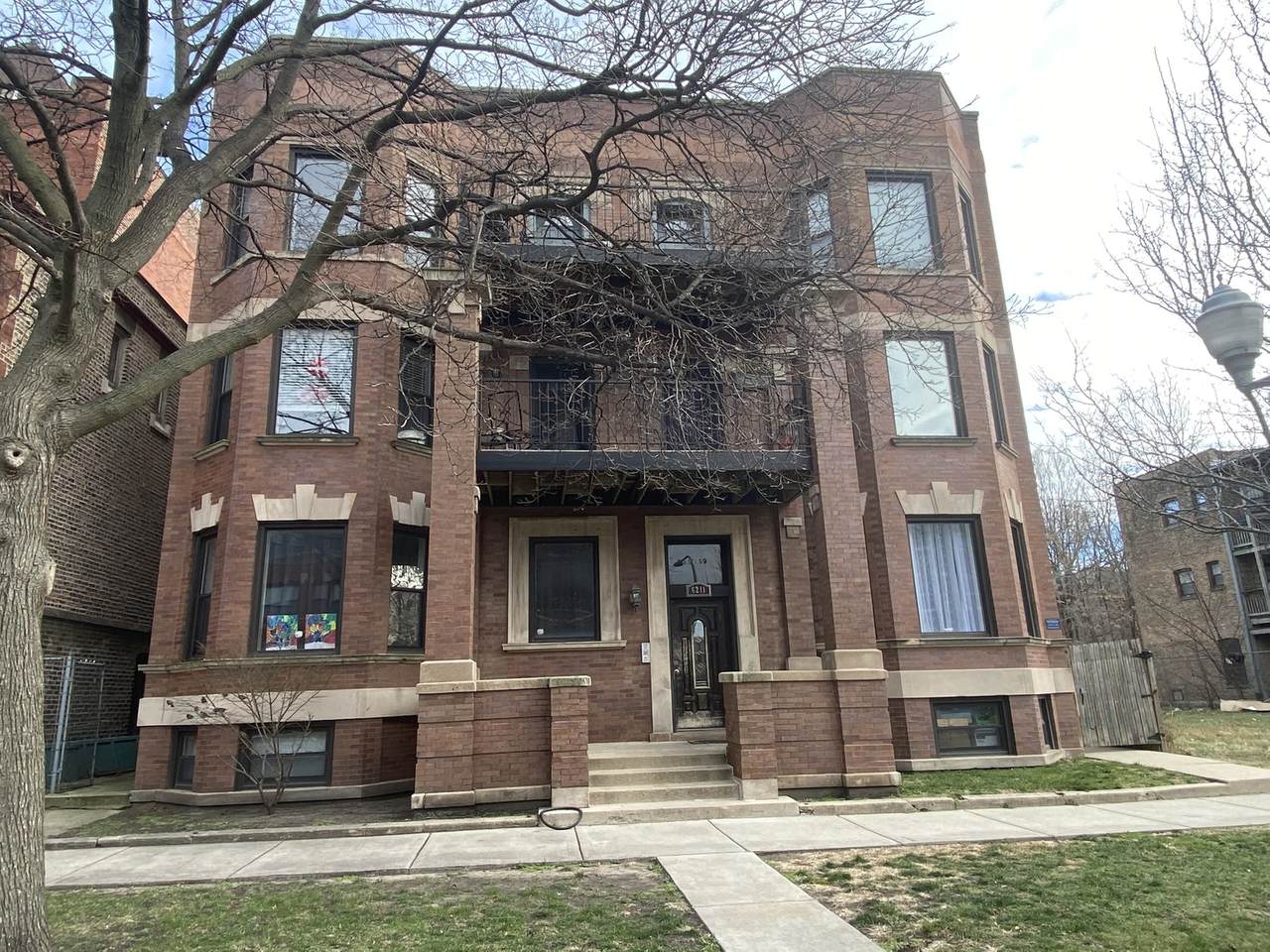 6211 University Avenue - Photo 1