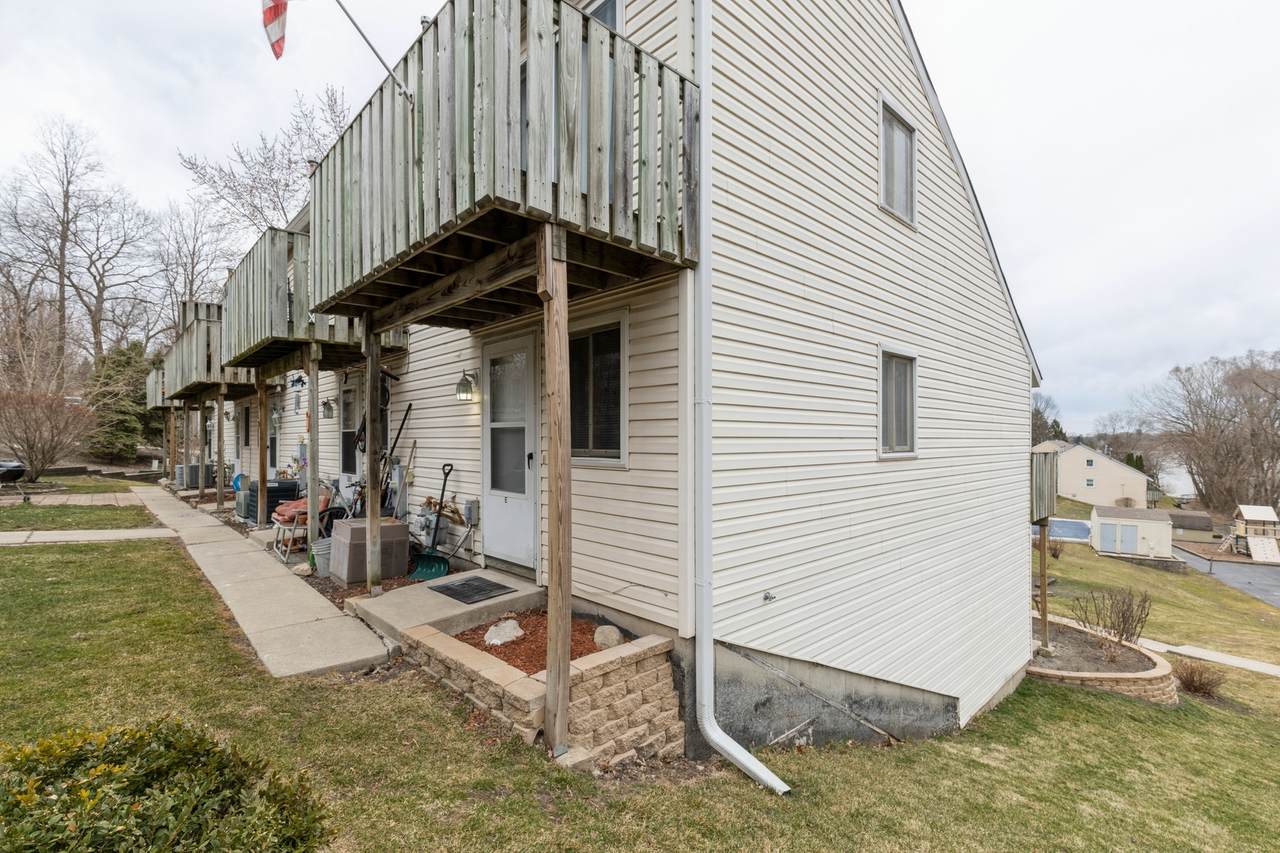 131 Forest Avenue - Photo 1