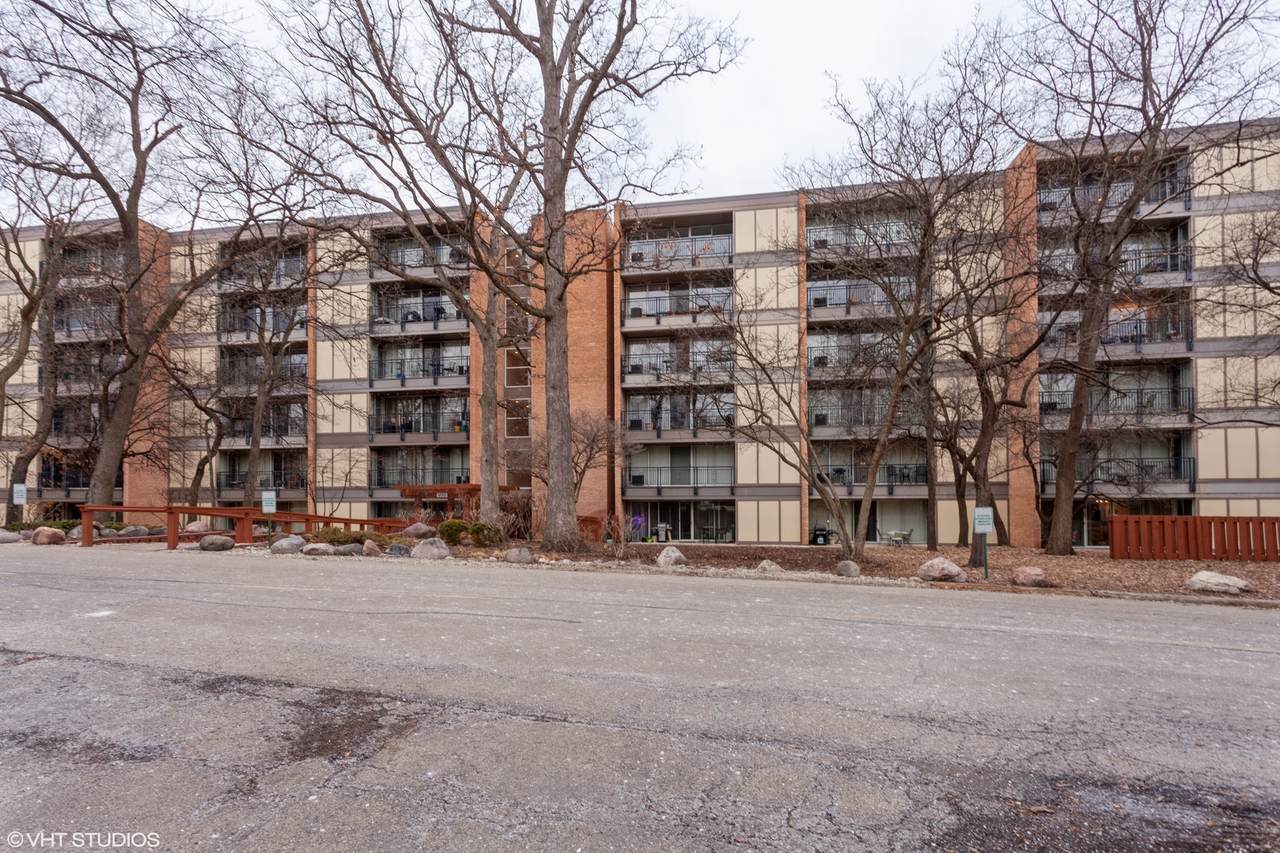 6010 Oakwood Drive - Photo 1