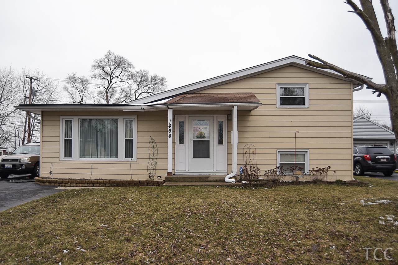 1464 Kings Road - Photo 1