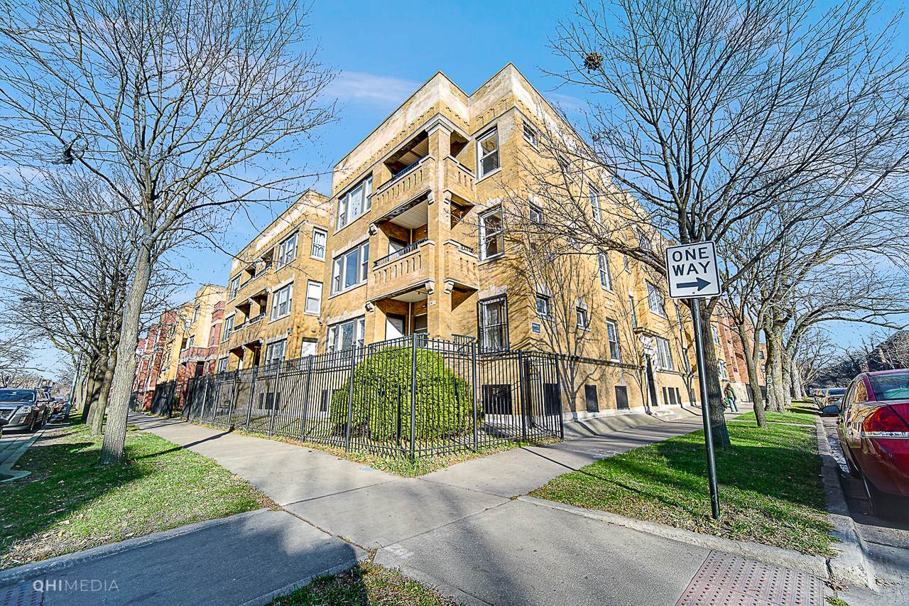 6153 Vernon Avenue - Photo 1