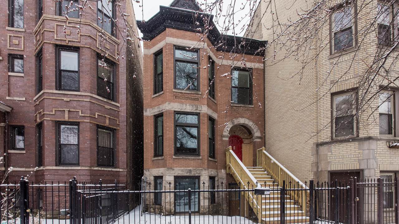 2852 Albany Avenue - Photo 1
