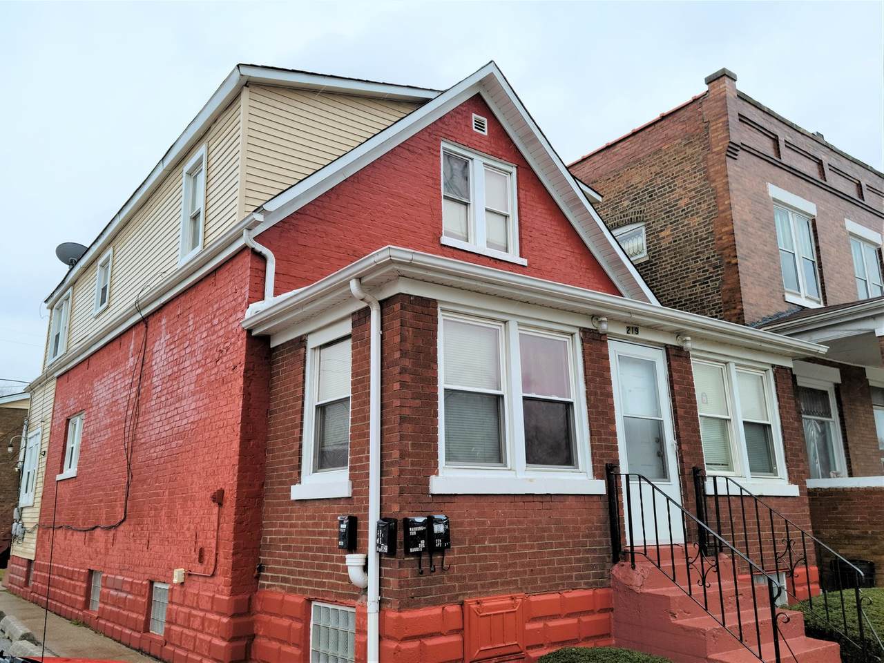 219 Pulaski Road - Photo 1