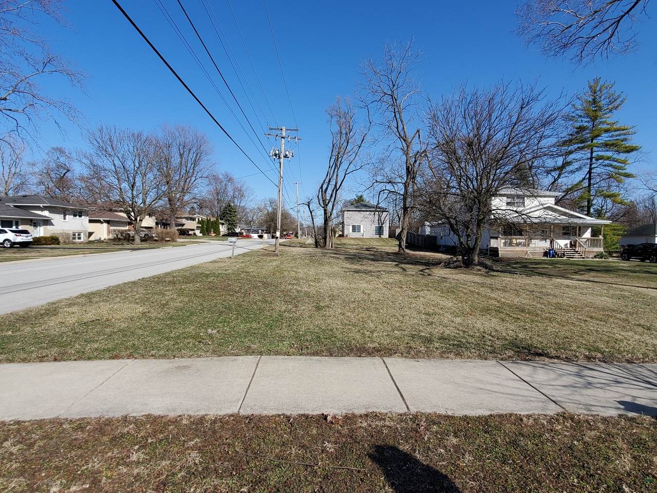 4921 155th Street - Photo 1