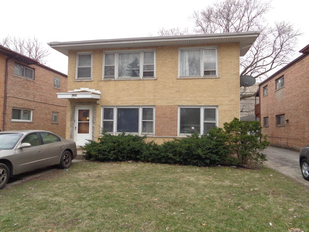 1913 171st Street - Photo 1