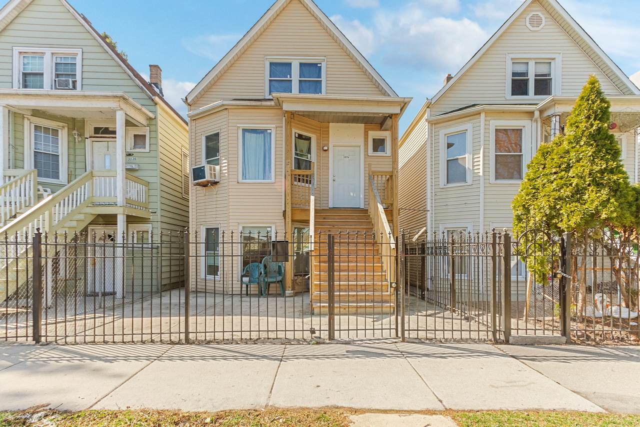 3034 Komensky Avenue - Photo 1