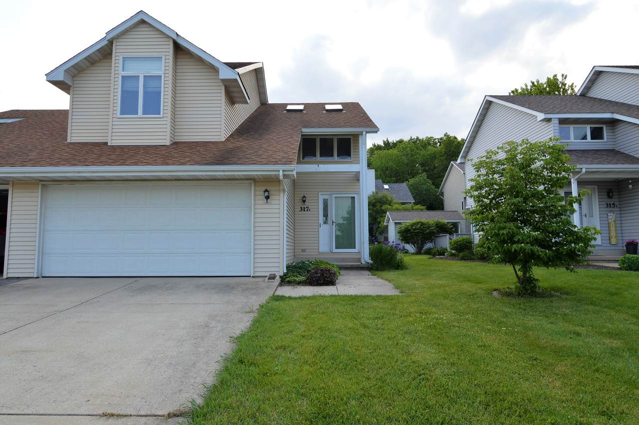 317 Vista Court - Photo 1