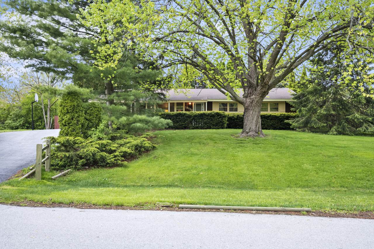 18420 Anthony Avenue - Photo 1