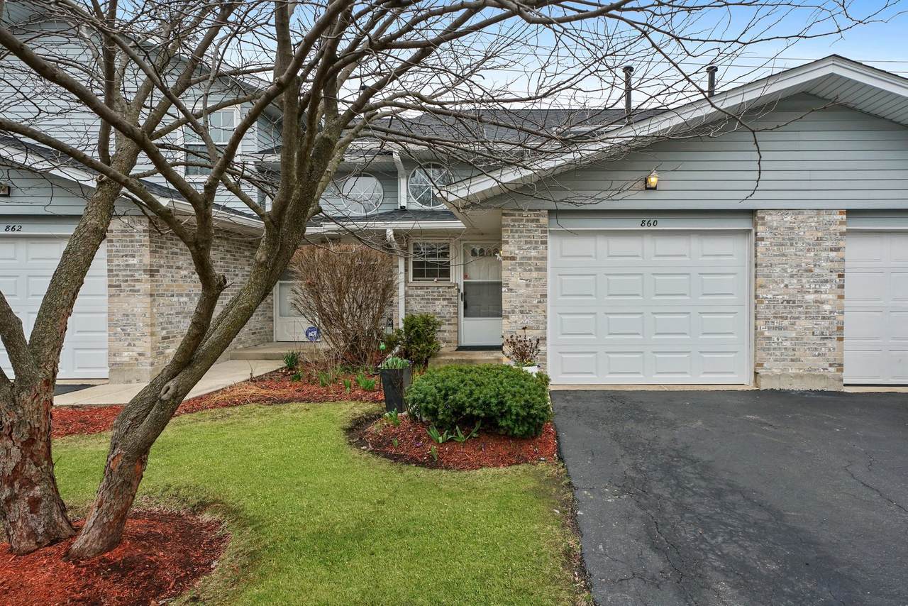 860 Tamarac Boulevard - Photo 1