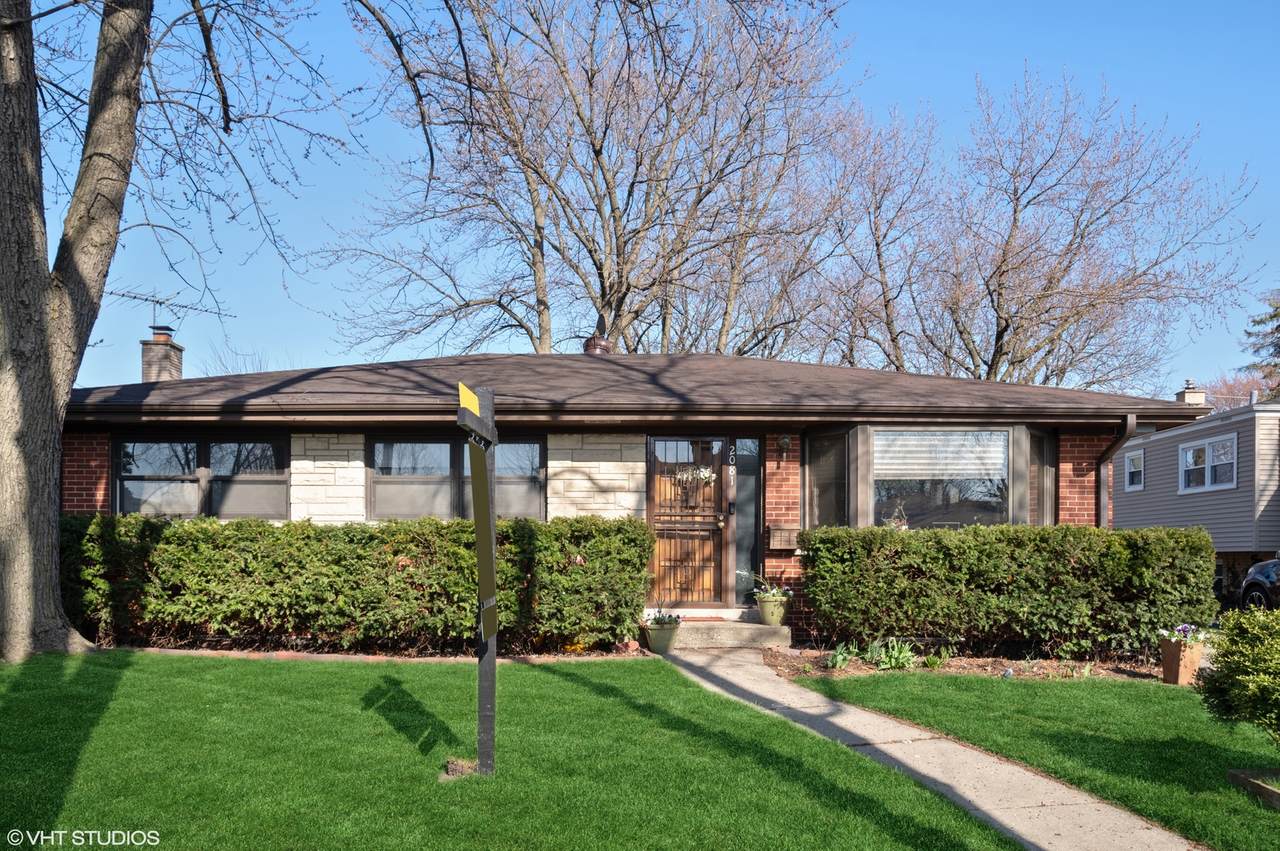 2081 Plainfield Drive - Photo 1