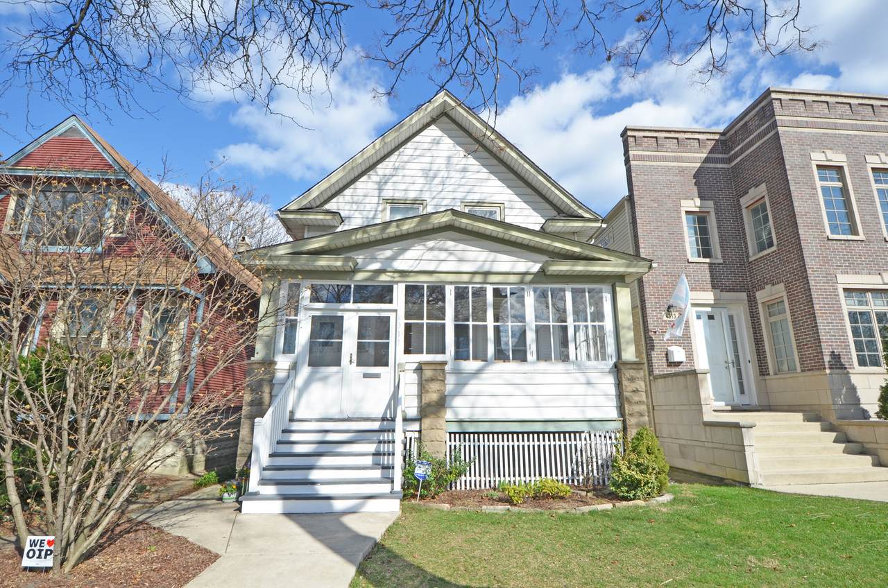 4317 Lowell Avenue - Photo 1