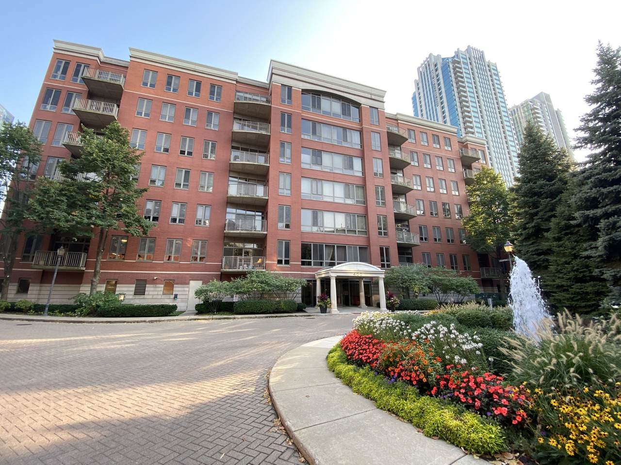 400 Clinton Street - Photo 1