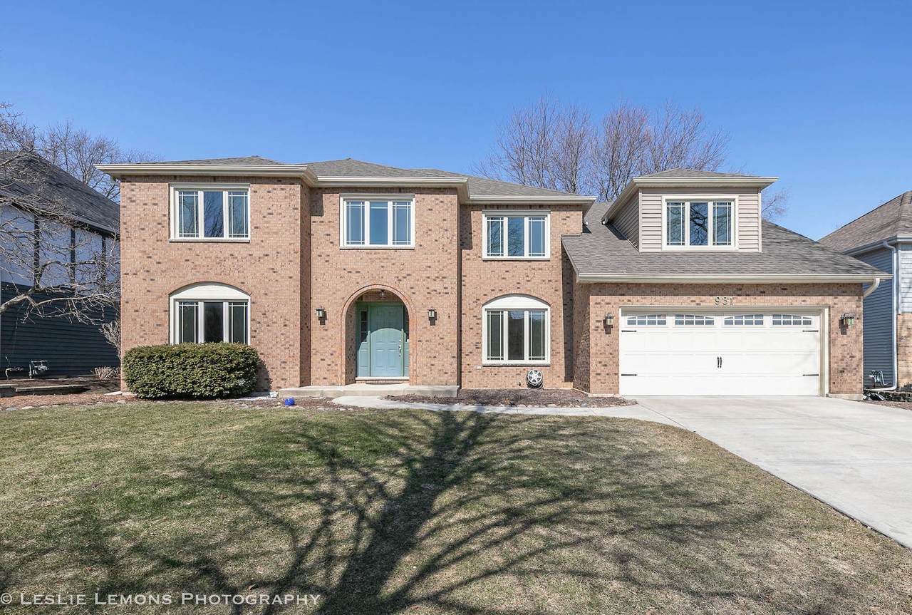 931 Dakota Circle - Photo 1