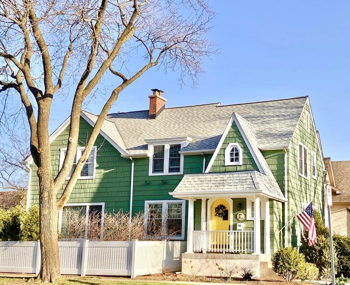 4540 Forest Avenue - Photo 1