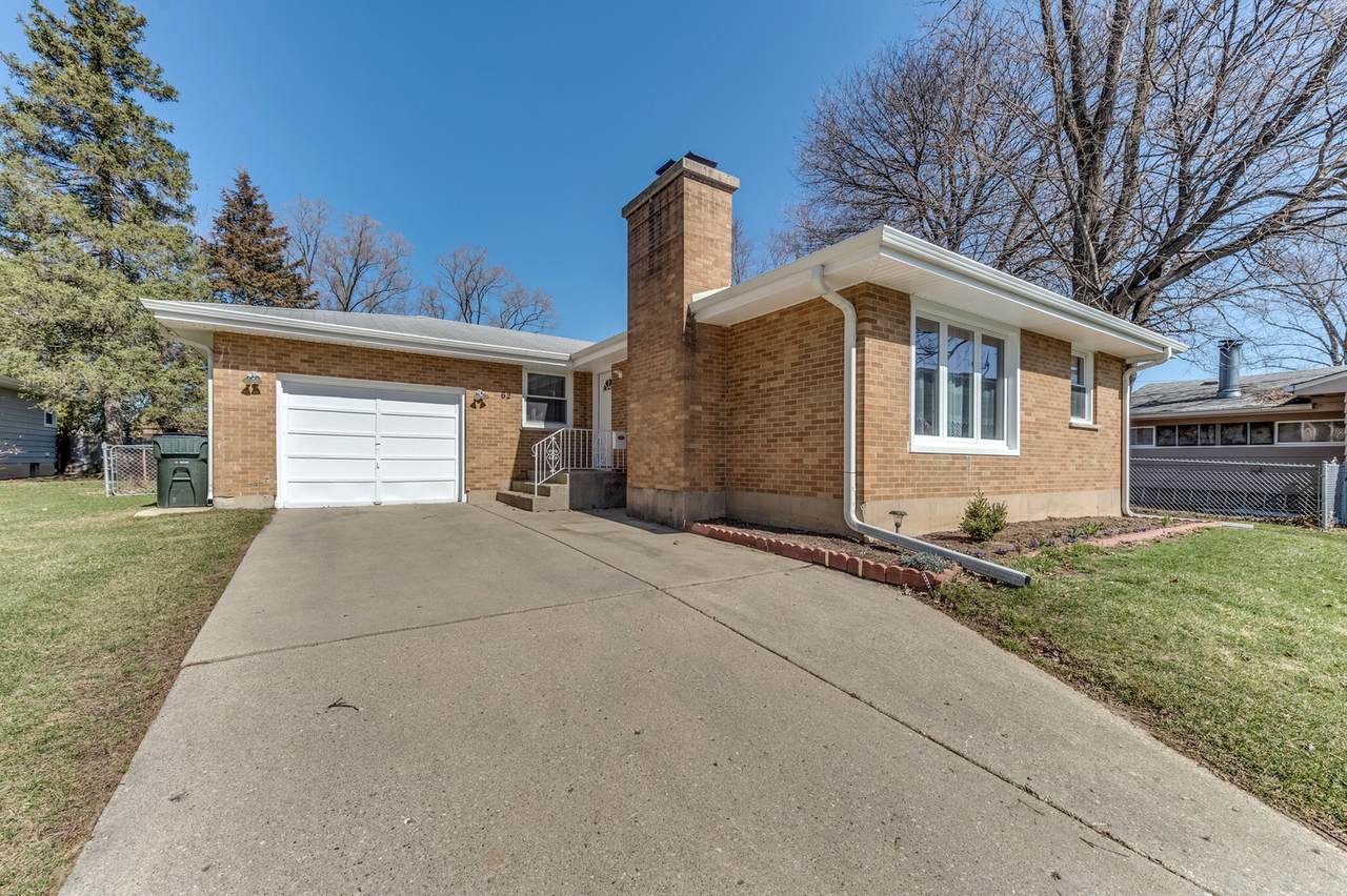 62 Burton Avenue - Photo 1