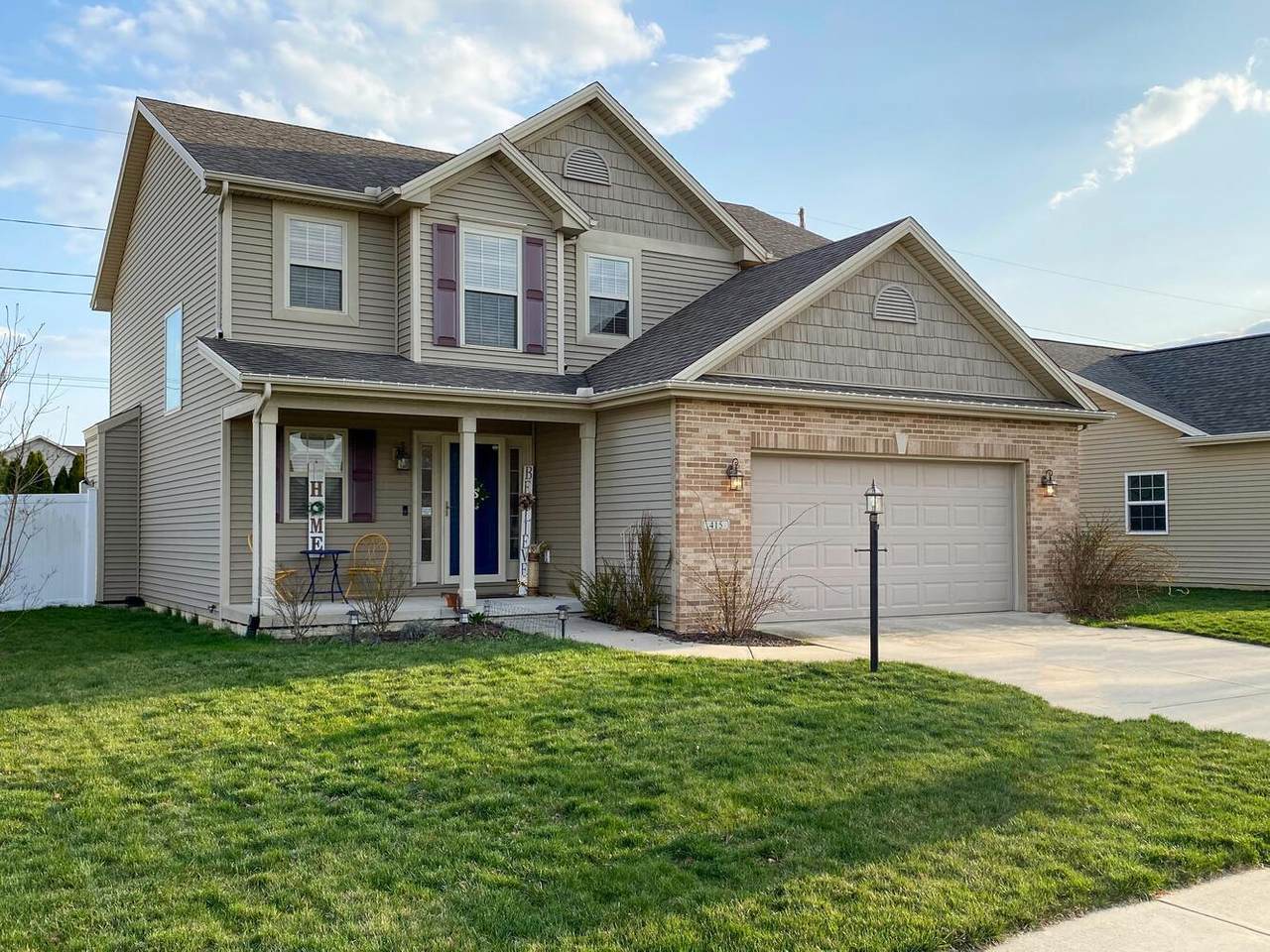 415 Trefoil - Photo 1