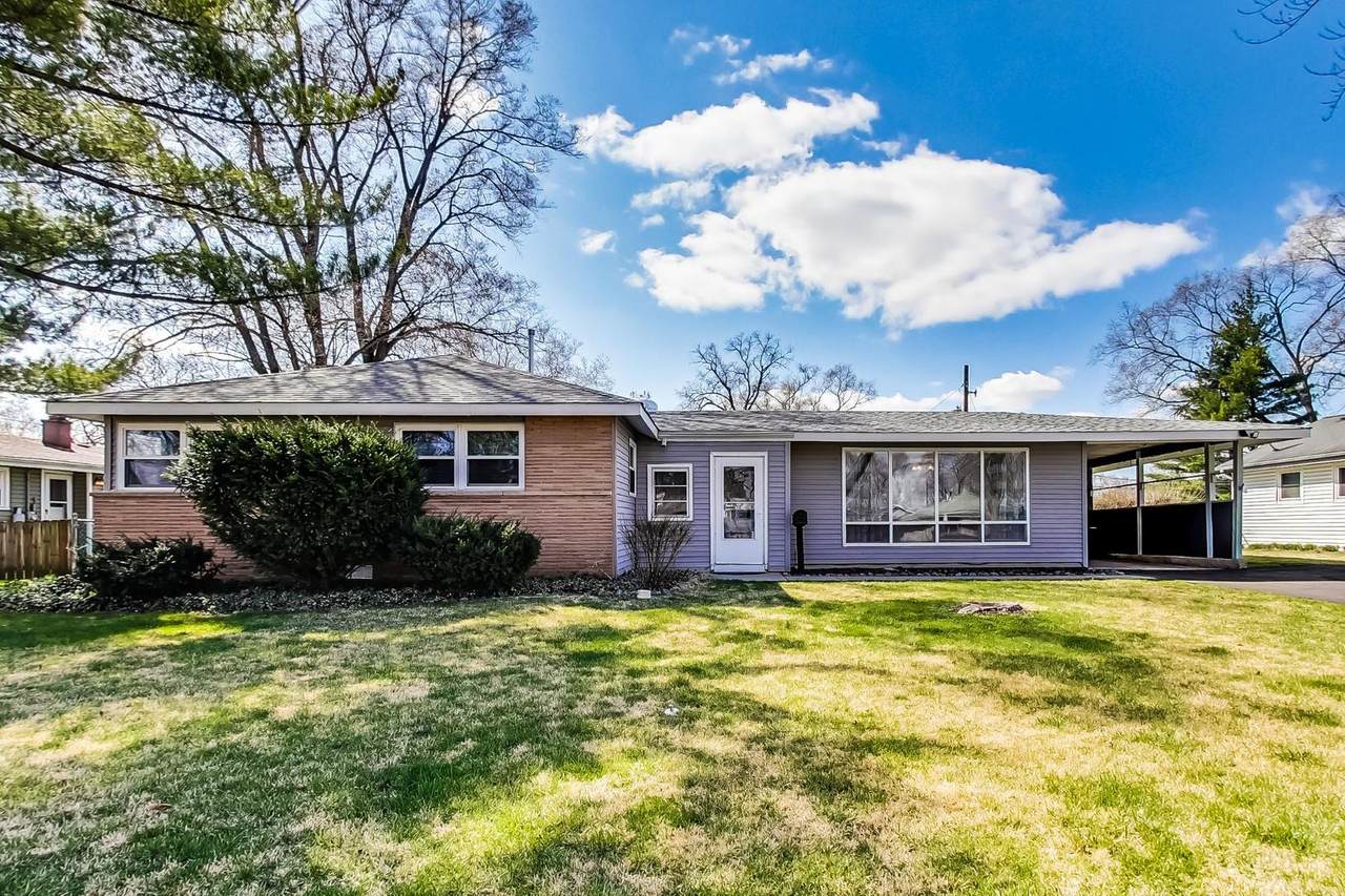 3203 Saint James Street - Photo 1
