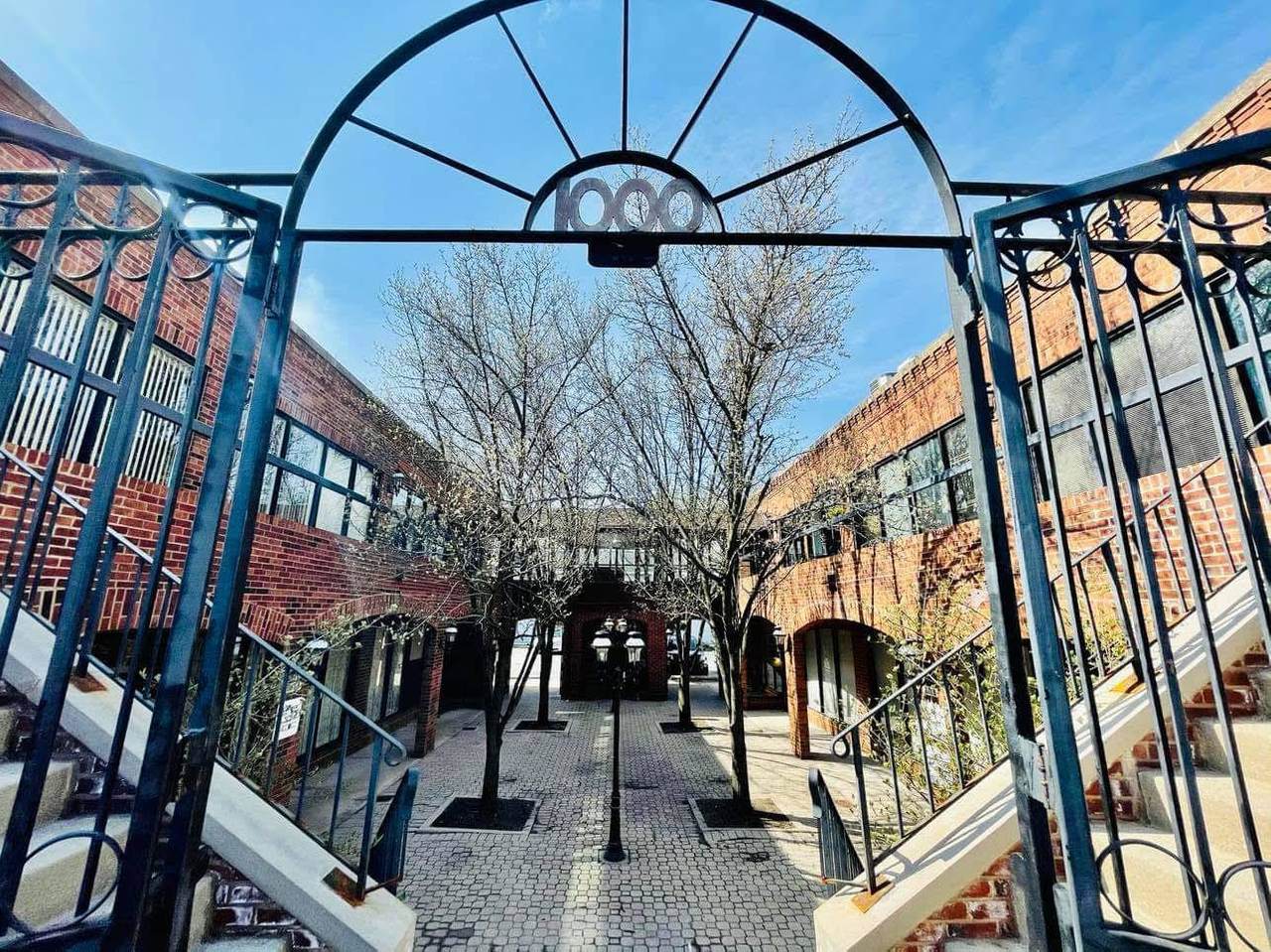 1000 Hamilton Street - Photo 1