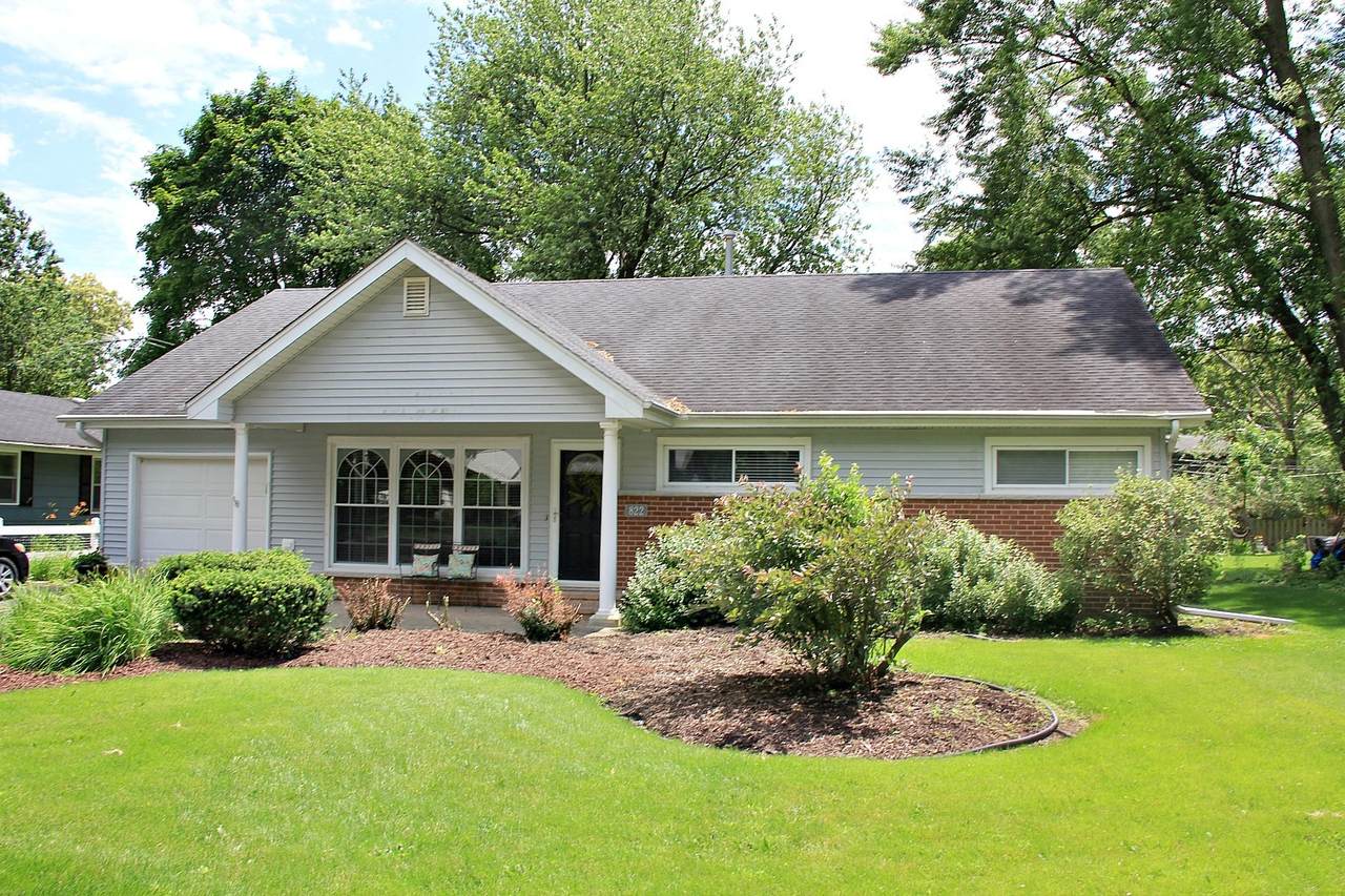 822 Marion Avenue - Photo 1
