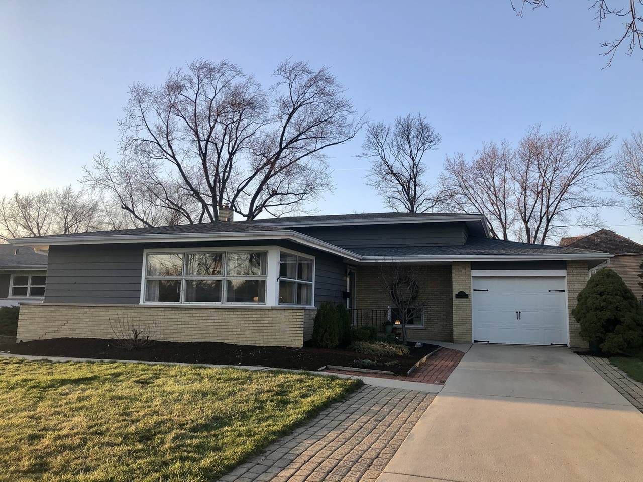 1503 Wakeman Avenue - Photo 1