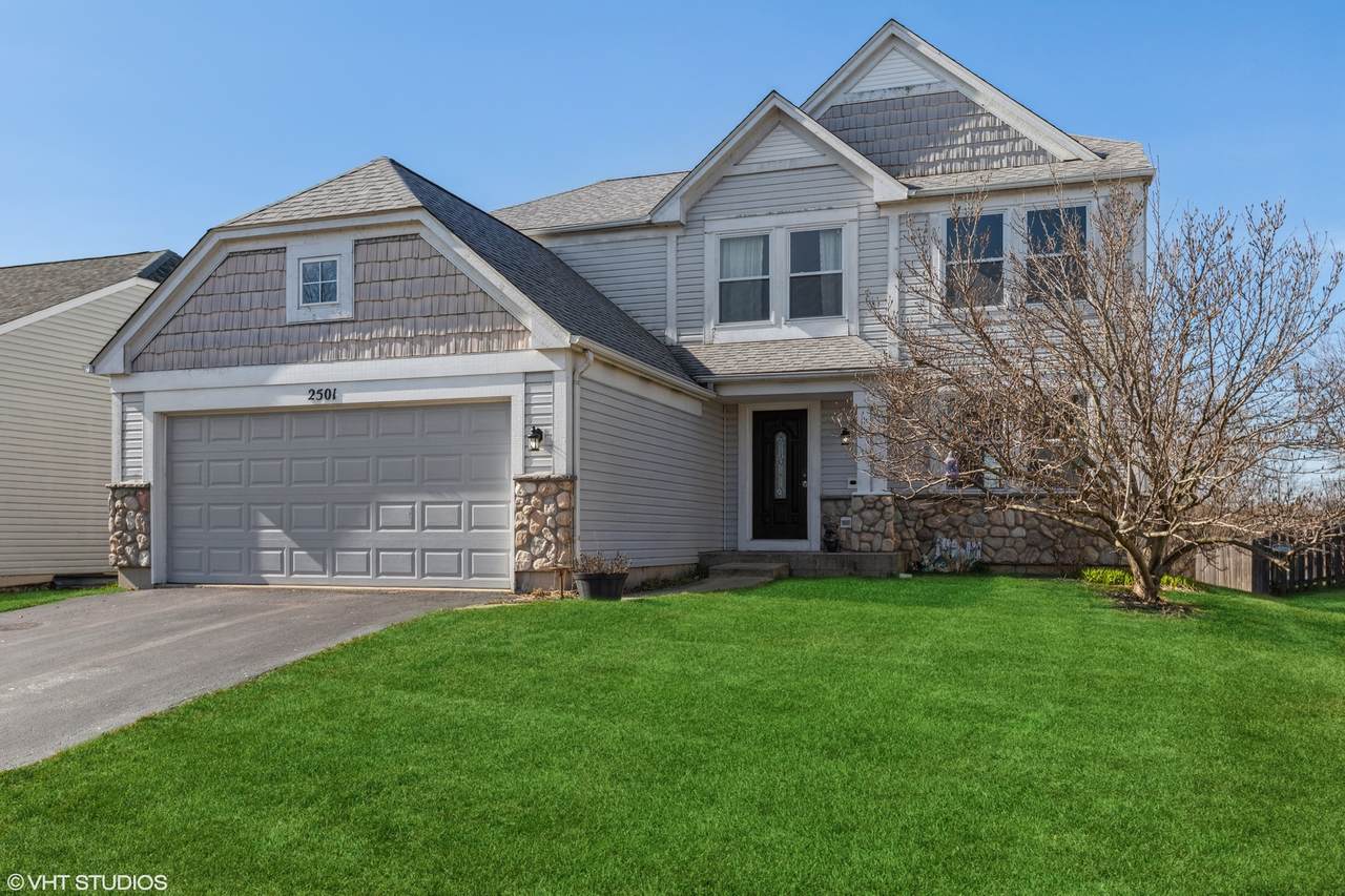 2501 Stanton Circle - Photo 1