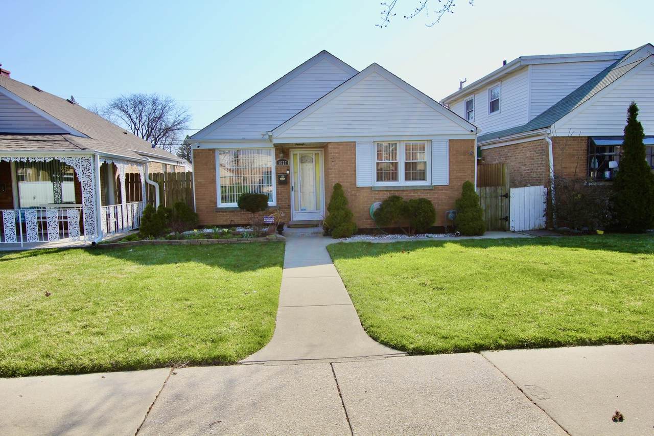 1627 24th Avenue - Photo 1