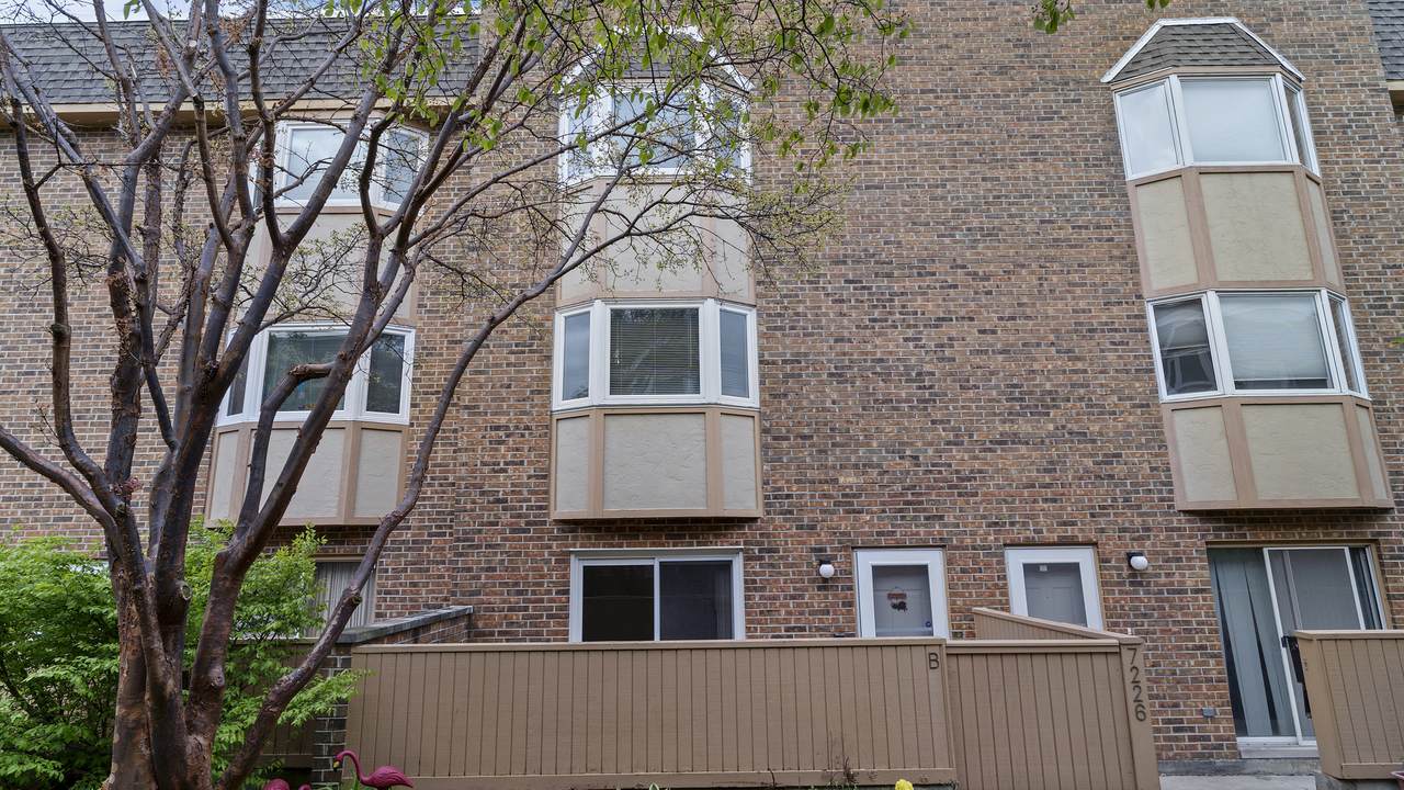 7226 Washington Street - Photo 1