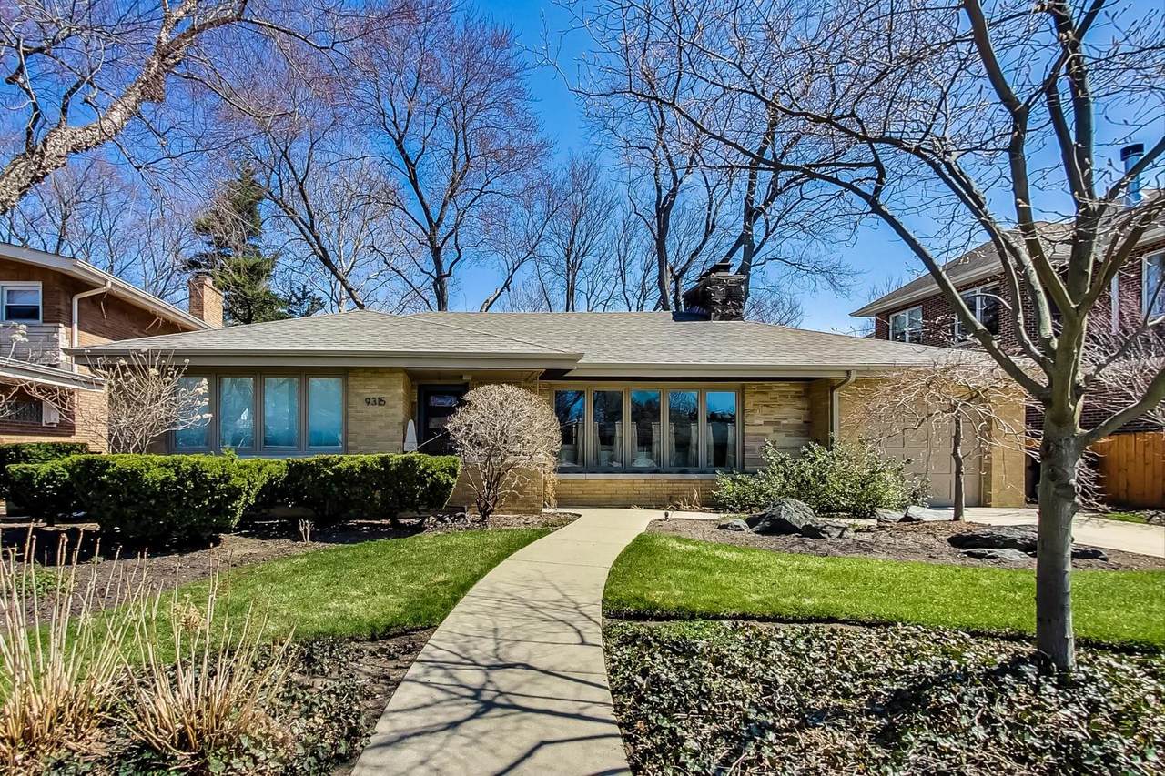 9315 Lincolnwood Drive - Photo 1