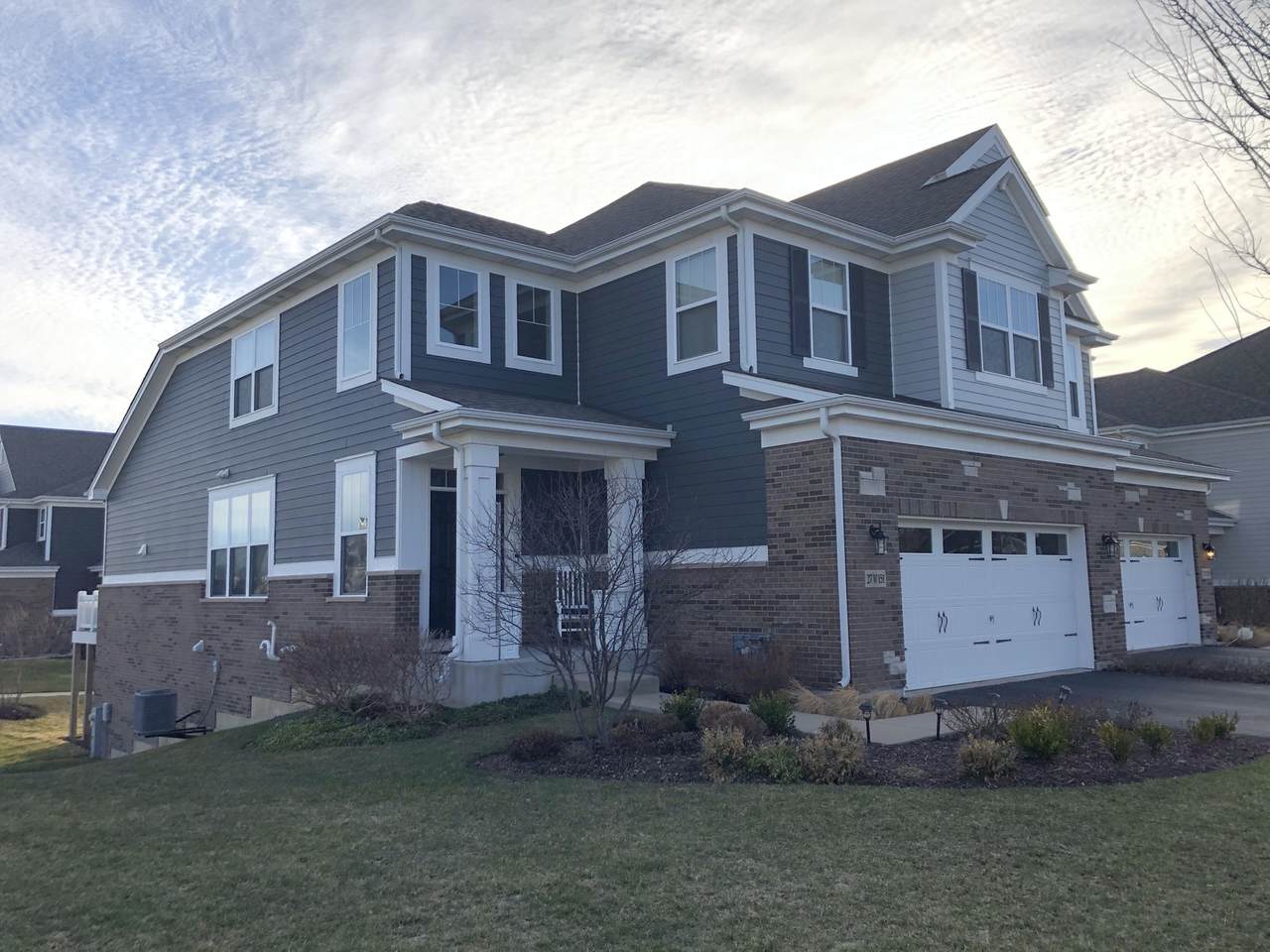 27w151 Breme Drive - Photo 1