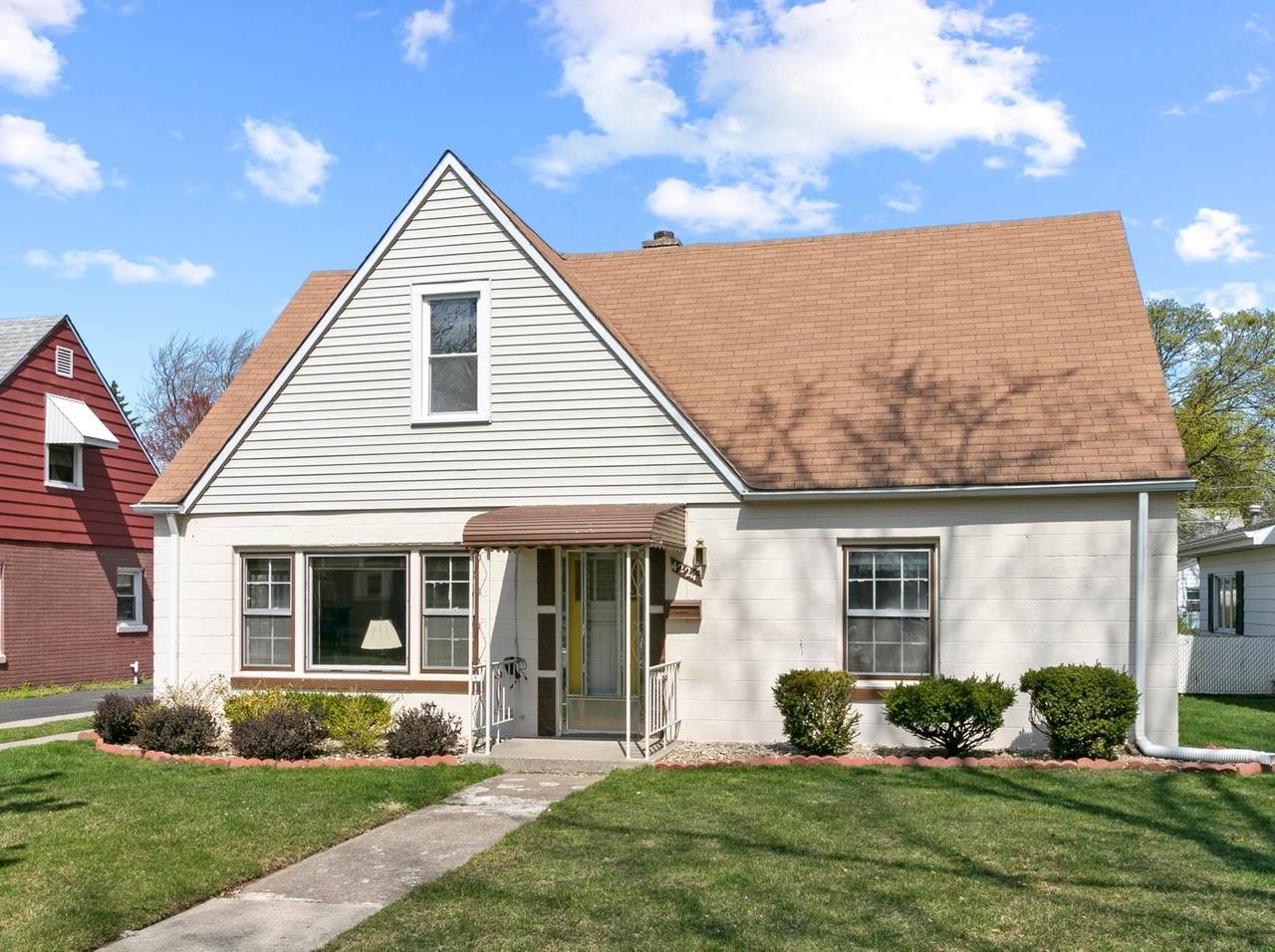 4224 100th Street - Photo 1