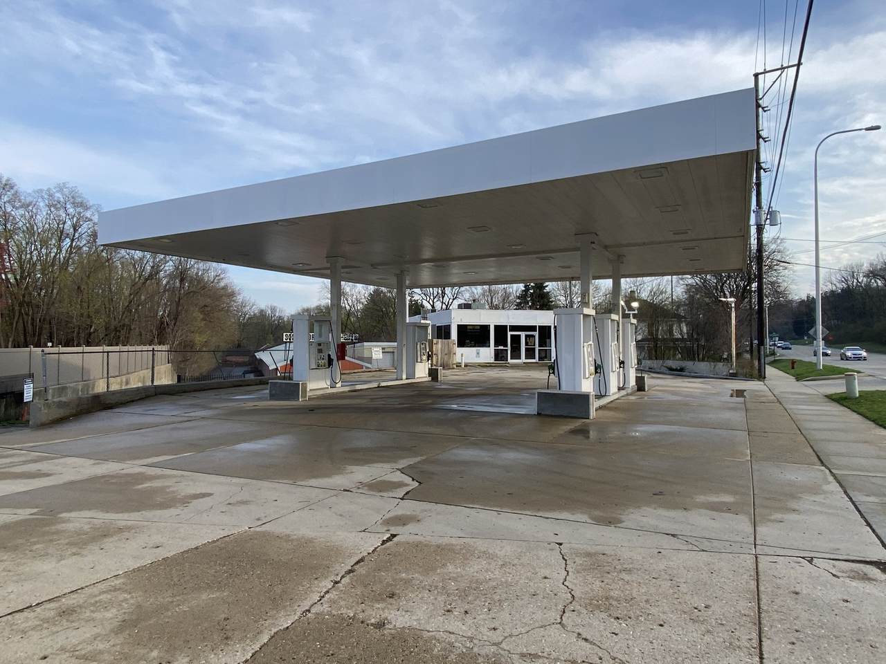 609 Main Street - Photo 1