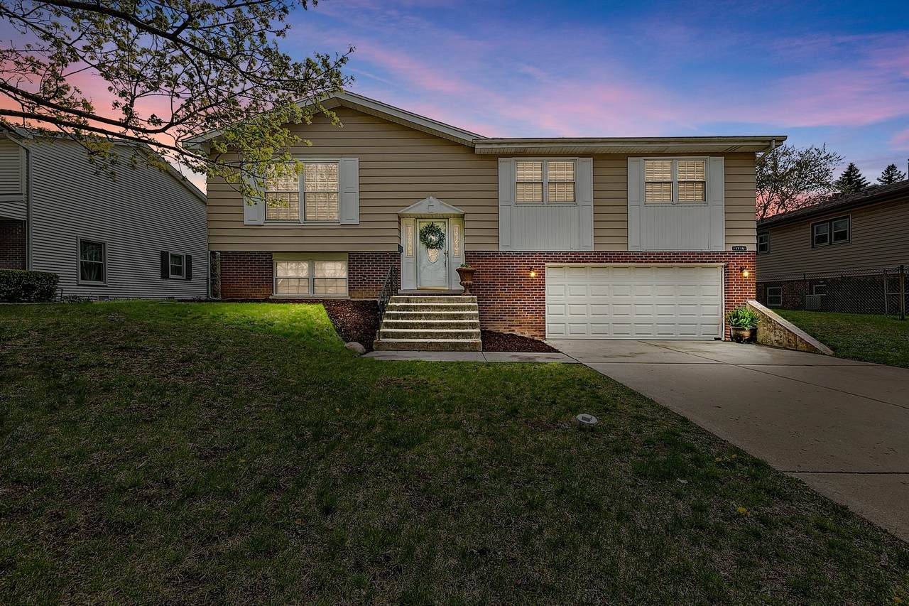 1716 College Lane - Photo 1